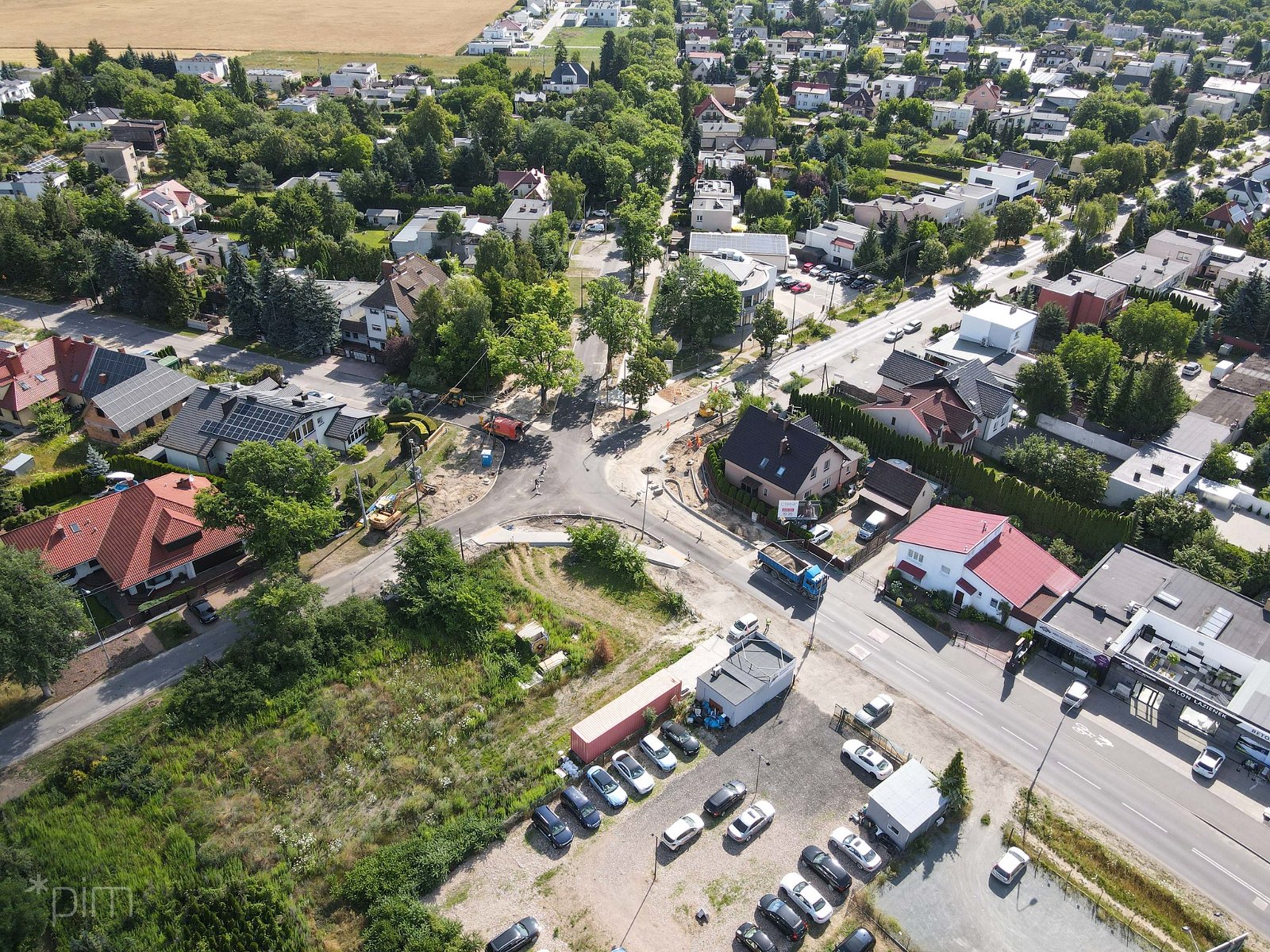 Galeria zdjęć przedstawia prace budowlane przy rondzie na Szczepankowie. - grafika artykułu