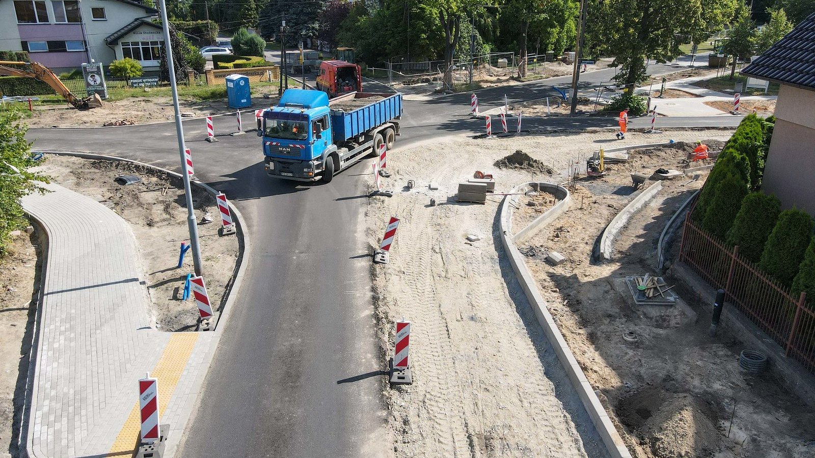 Galeria zdjęć przedstawia prace budowlane przy rondzie na Szczepankowie.