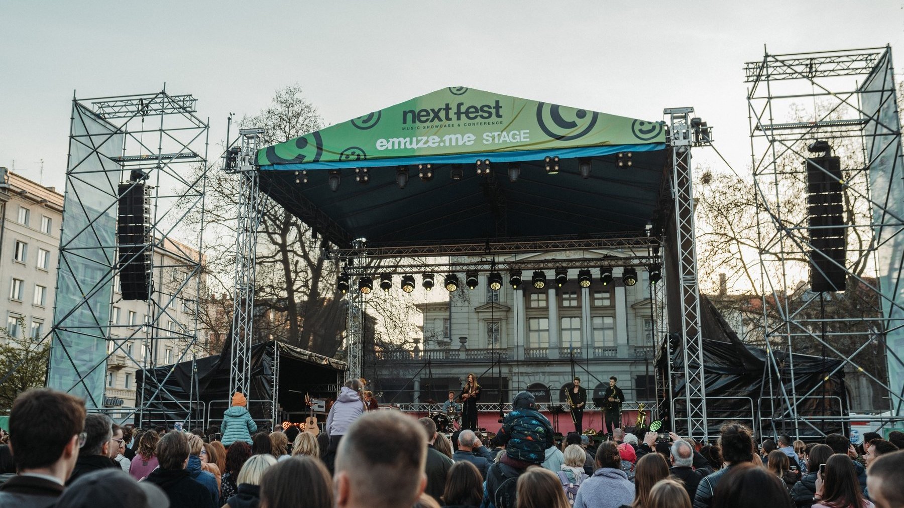 Scena Next Fest na placu Wolności