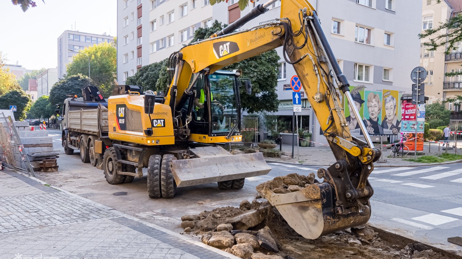 Galeria zdjęć z pracy przy przebudowie ul. Sienkiewicza