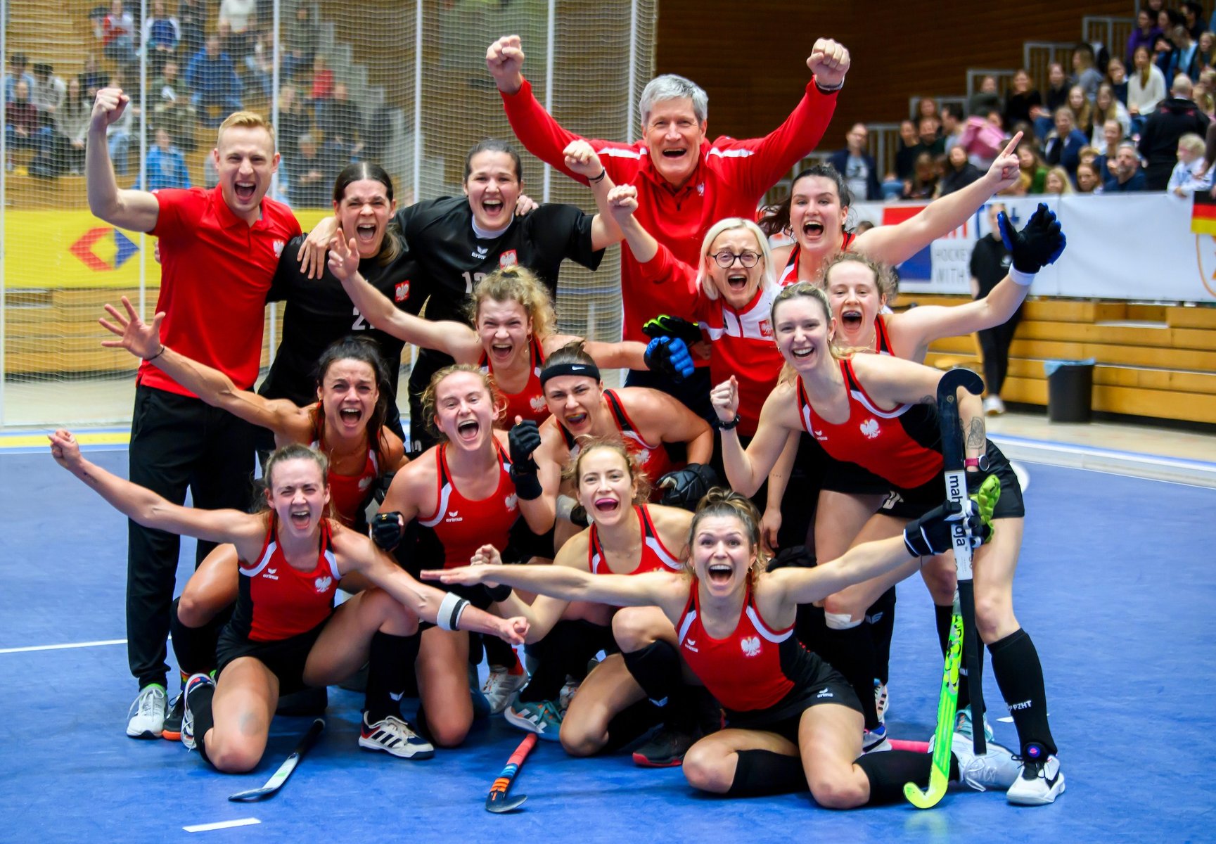 Reprezentacja Polski kobiet w halowym hokeju, fot. PZHT - grafika artykułu