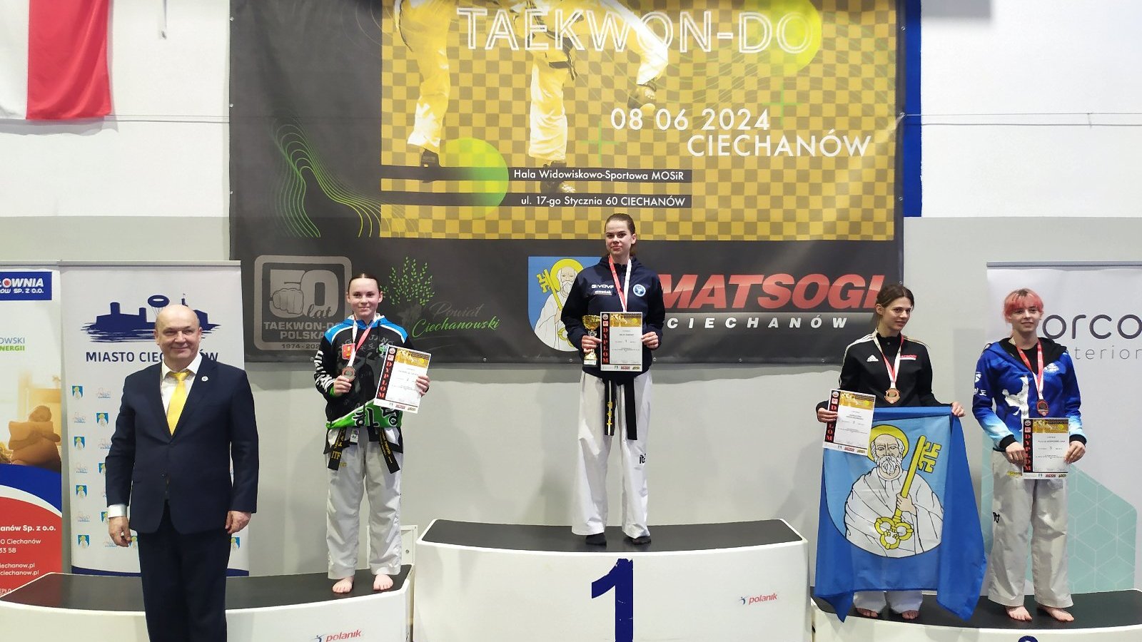 Julia Świder na MP juniorów i młodzieżowców w taekwon-do