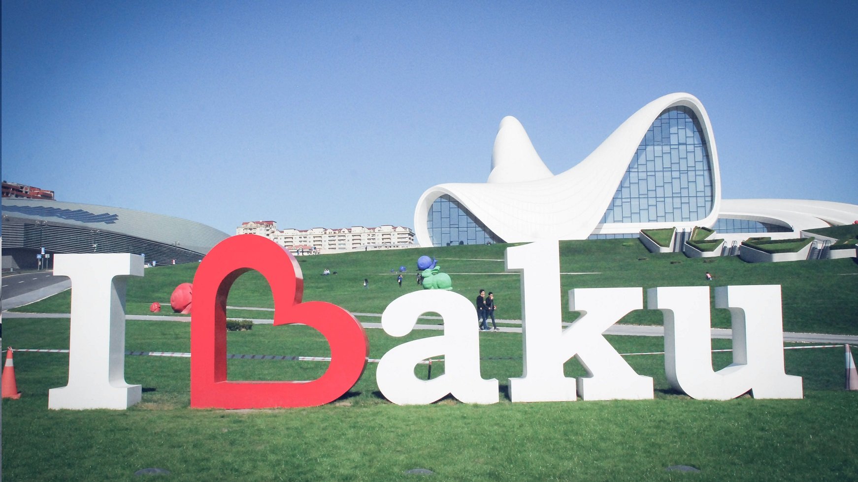 Expo fair in Baku (photo: E. Kania)