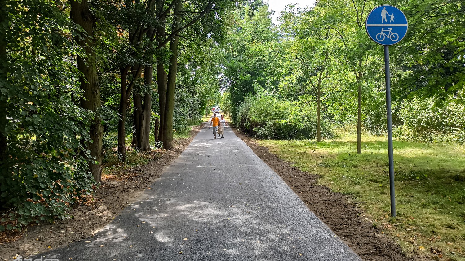 Galeria zdjęć wyremontowanej drogi rowerowej wzdłuż ul. Niestachowskij