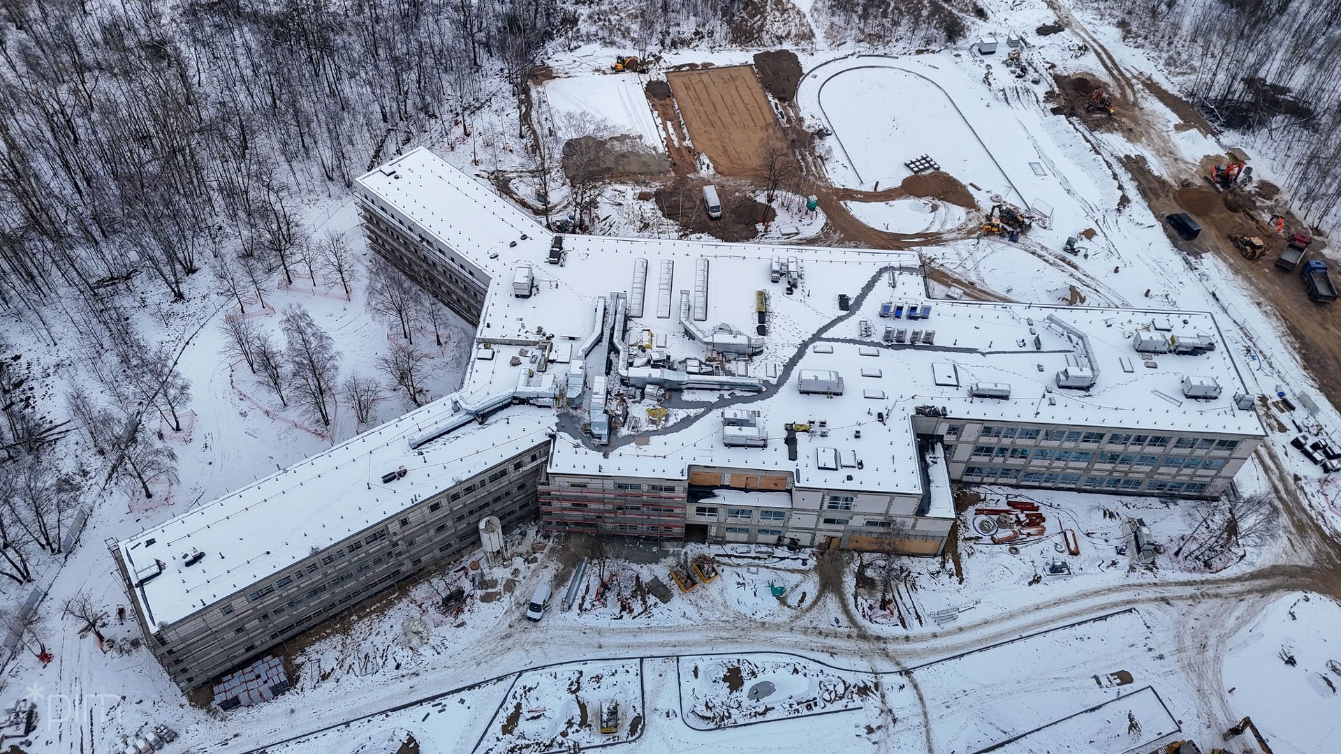 Galeria zdjęć z budowy szkoły na Strzeszynie