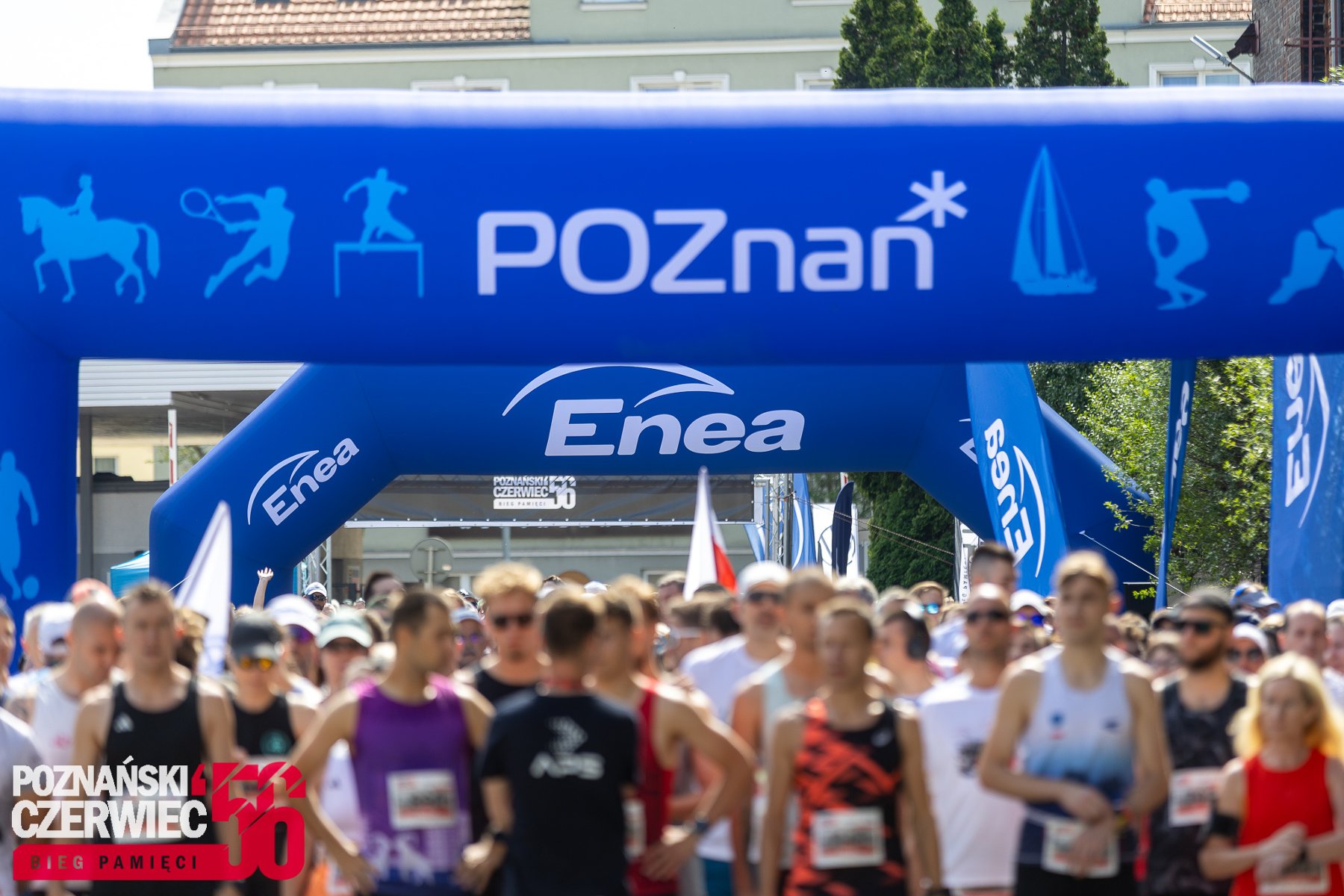 Bieg Poznańskiego Czerwca '56 fot. Tomasz Szwajkowski Uczestnicy Biegu Czerwca zgromadzeni na starcie biegu na terenie HCP
